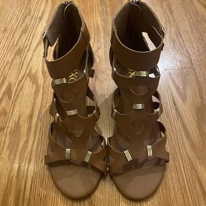 Zip up wedges with gold detailing